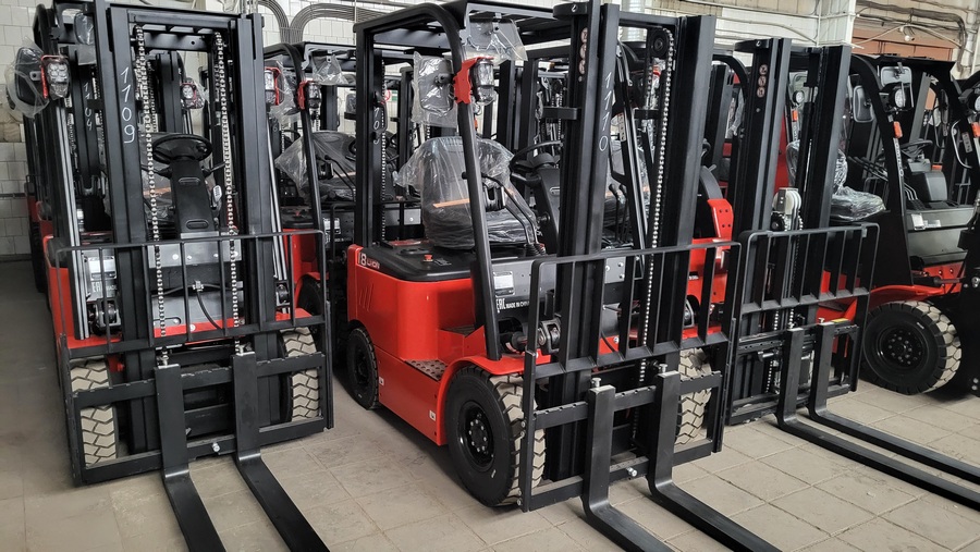 Тест-драйв складской техники на нашем складе в Березниках